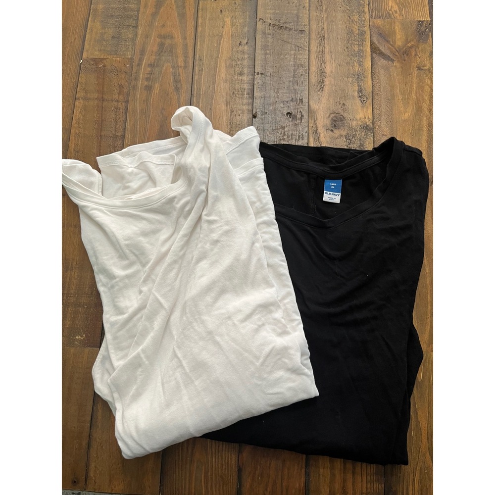 OLD NAVY Tank Top Luxe 2 Pack Women XL Black White Minimalist Basic Sleeveless
